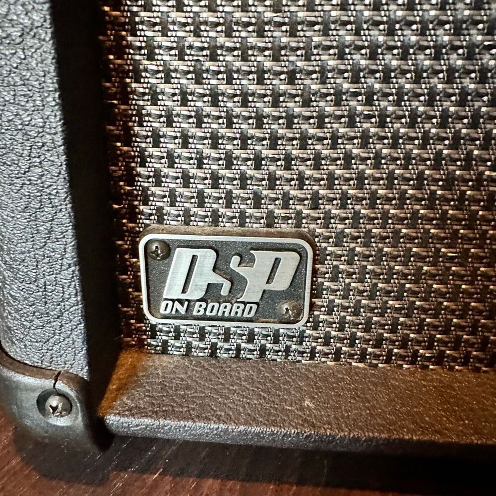 Crate DSP On Board GFX-15 Solid State Multifunction Guitar Combo Amplifier Black - Picture 3 of 7